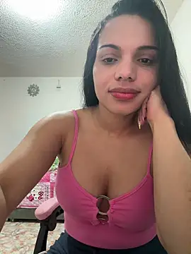 Snapshot of Anavalle chatting on 05/20/26, 07:42 Anavalle online show from 05/20/26, 07:42
