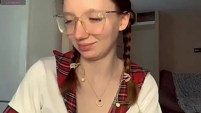 KrystinFunches online show from 11/29/25, 08:28