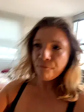 Seturselfonfire online show from 09/30/25, 10:15