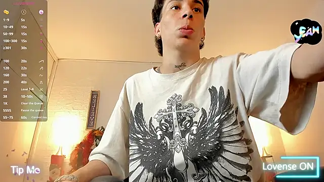 Snapshot of iammariano chatting on 01/12/26, 03:56 iammariano online show from 01/12/26, 03:56