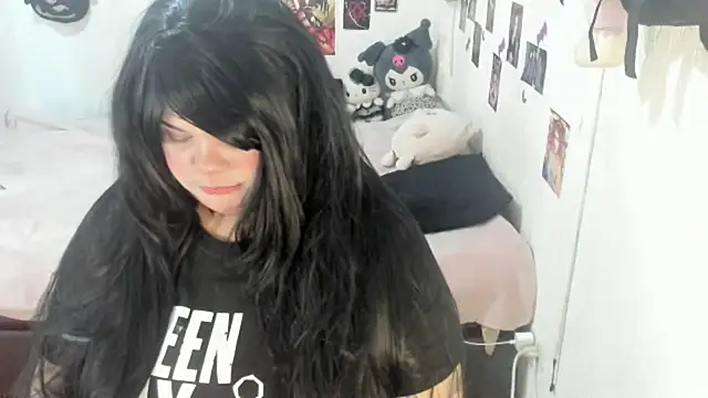 Snapshot of Venussz_gothicc chatting on 11/13/25, 12:15 Venussz gothicc online show from 11/13/25, 12:15