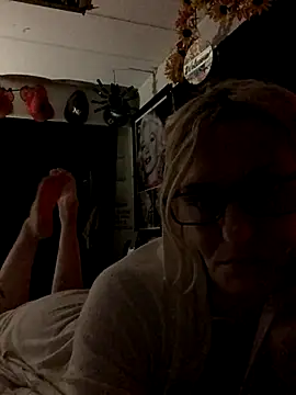 blondebarbiebae online show from 12/03/25, 10:46