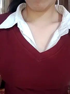 Snapshot of Lover-loverxx chatting on 11/05/25, 01:49 Lover-loverxx online show from 11/05/25, 01:49