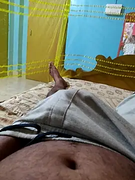 Snapshot of only_woman chatting on 11/10/25, 02:27 only woman online show from 11/10/25, 02:27