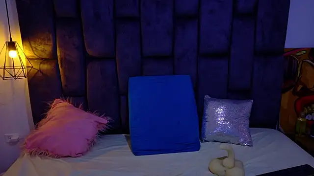 big bearr online show from 10/22/25, 10:20