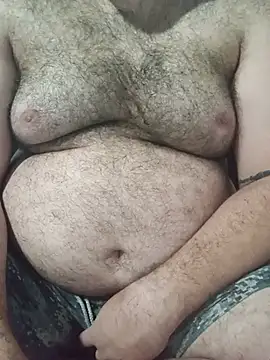 Snapshot of big_bearr chatting on 06/24/26, 04:44 big bearr online show from 06/24/26, 04:44