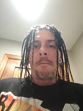 Snapshot of six6six9 chatting on 10/06/25, 08:23 six6six9 online show from 10/06/25, 08:23