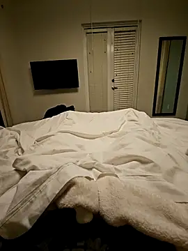 Snapshot of six6six9 chatting on 11/17/25, 07:03 six6six9 online show from 11/17/25, 07:03