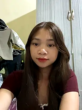 Snapshot of Mayy1 chatting on 09/28/25, 01:16 Mayy1 online show from 09/28/25, 01:16