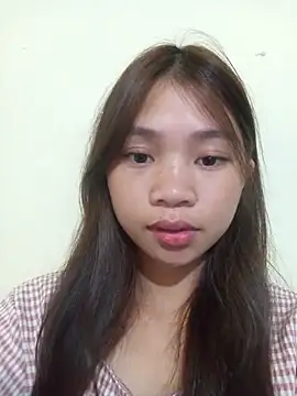 Snapshot of Mayy1 chatting on 10/06/25, 03:04 Mayy1 online show from 10/06/25, 03:04