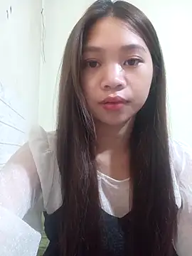 Snapshot of Mayy1 chatting on 11/12/25, 01:50 Mayy1 online show from 11/12/25, 01:50