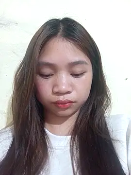 Snapshot of Mayy1 chatting on 11/30/25, 07:34 Mayy1 online show from 11/30/25, 07:34