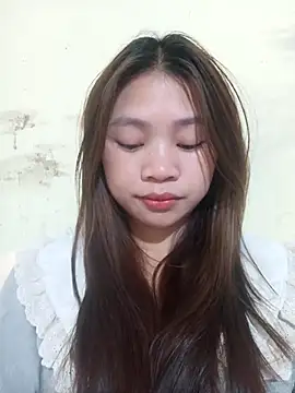 Snapshot of Mayy1 chatting on 12/02/25, 03:01 Mayy1 online show from 12/02/25, 03:01