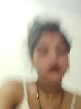 Snapshot of Mahek_love143 chatting on 06/14/26, 01:03 Mahek love143 online show from 06/14/26, 01:03