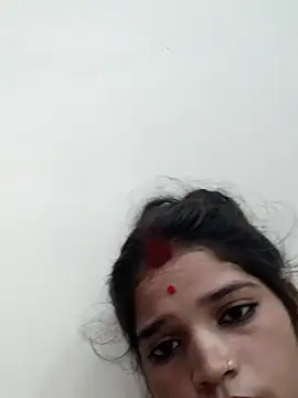 Snapshot of Mahek_love143 chatting on 07/04/26, 11:16 Mahek love143 online show from 07/04/26, 11:16