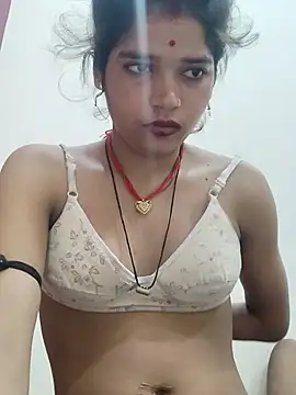 Snapshot of Mahek_love143 chatting on 07/12/26, 10:23 Mahek love143 online show from 07/12/26, 10:23