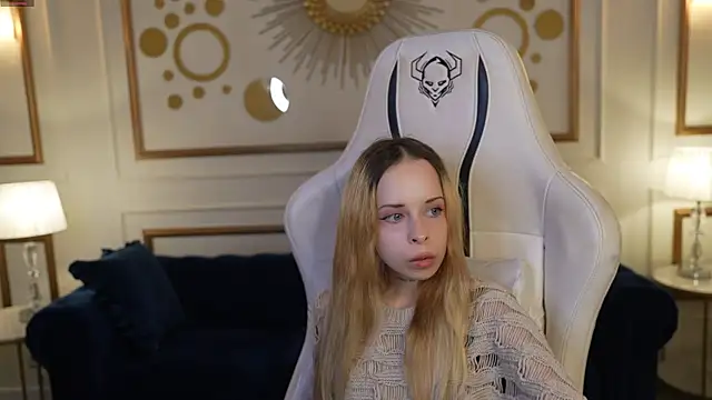 Luchi Sun online show from 11/03/25, 11:11