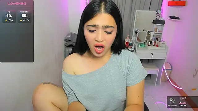 BubbbleButtDemi online show from 06/18/26, 09:14