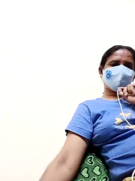 Snapshot of tamil_Boomika chatting on 11/12/25, 05:57 tamil Boomika online show from 11/12/25, 05:57