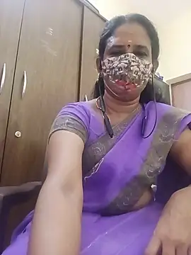 Snapshot of tamil_Boomika chatting on 06/28/26, 10:10 tamil Boomika online show from 06/28/26, 10:10