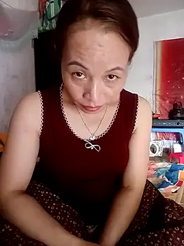 Snapshot of suka-bae chatting on 10/04/25, 06:55 suka-bae online show from 10/04/25, 06:55