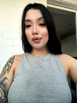 kiss Lissa online show from 11/22/25, 02:05