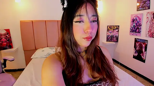 emily  walker online show from 02/11/26, 03:55