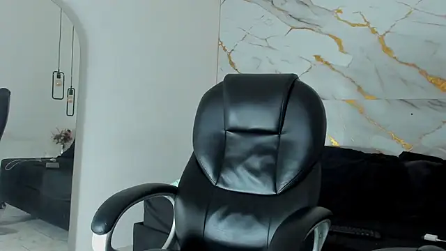 Miike Stone1 online show from 11/18/25, 03:49