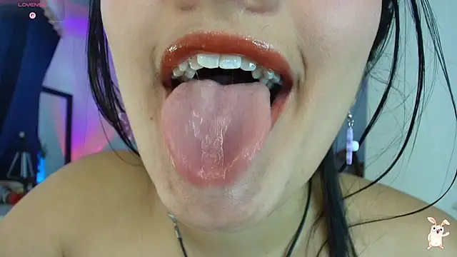 Hinata 21  online show from 01/09/26, 08:43