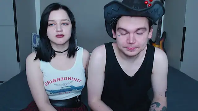 Snapshot of jackoffjillss chatting on 10/03/25, 06:16 jackoffjillss online show from 10/03/25, 06:16