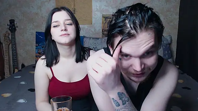 Snapshot of jackoffjillss chatting on 10/30/25, 06:30 jackoffjillss online show from 10/30/25, 06:30