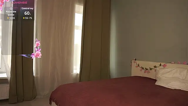 IveyJomes online show from 10/04/25, 07:50