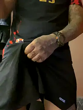 Snapshot of roa_alee chatting on 11/30/25, 11:31 roa alee online show from 11/30/25, 11:31