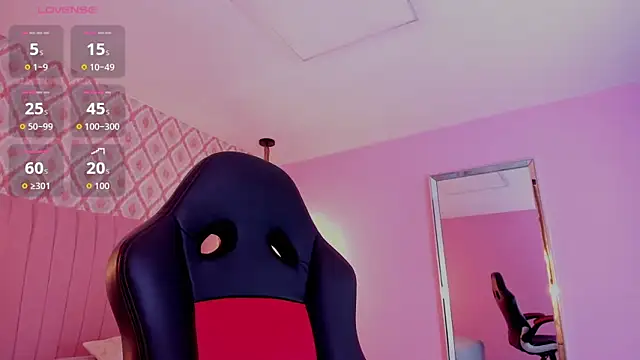 ALAHIACRUZ1 online show from 11/08/25, 02:34