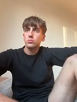 Snapshot of pttvnvkka chatting on 10/03/25, 03:42 pttvnvkka online show from 10/03/25, 03:42