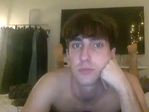 Snapshot of pttvnvkka chatting on 12/22/25, 06:05 pttvnvkka online show from 12/22/25, 06:05