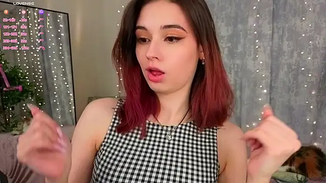 LunaraRada online show from 02/09/26, 07:07