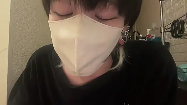 tora3220 online show from 10/26/25, 01:50