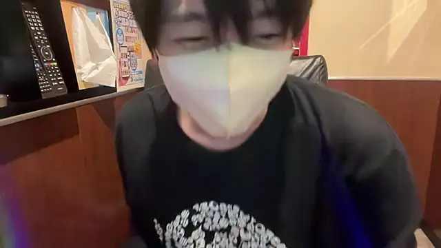 tora3220 online show from 04/30/26, 01:17