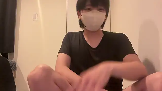 Snapshot of tora3220 chatting on 07/07/26, 12:31 tora3220 online show from 07/07/26, 12:31