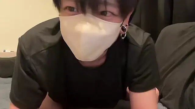 Snapshot of tora3220 chatting on 07/24/26, 12:25 tora3220 online show from 07/24/26, 12:25