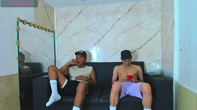 Snapshot of liam_coleman25 chatting on 11/09/25, 04:11 liam coleman25 online show from 11/09/25, 04:11