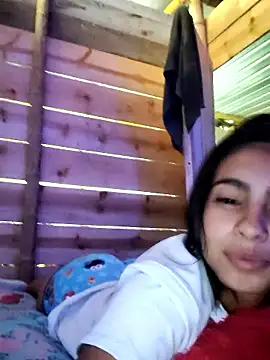 Snapshot of NileveSantanna chatting on 01/16/26, 10:36 NileveSantanna online show from 01/16/26, 10:36