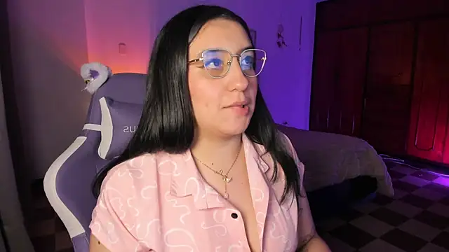 tellmemaddie online show from 05/25/26, 11:00