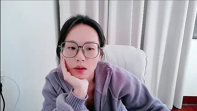 guai00 online show from 11/25/25, 06:24