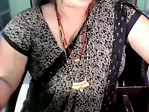 Snapshot of BABITA_KUMARII chatting on 10/18/25, 05:14 BABITA KUMARII online show from 10/18/25, 05:14