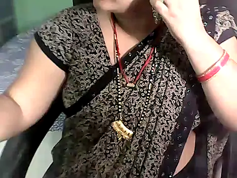 Snapshot of BABITA_KUMARII chatting on 10/25/25, 04:24 BABITA KUMARII online show from 10/25/25, 04:24