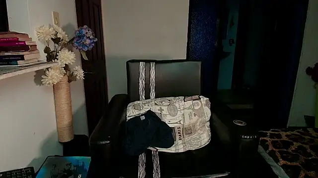 LucasGaeel online show from 05/12/26, 02:52