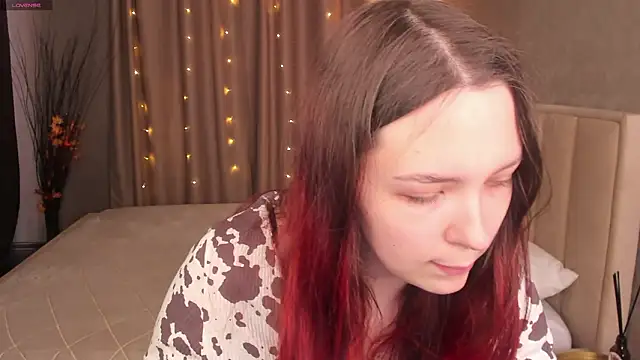 Monica  Queen online show from 03/23/26, 05:33