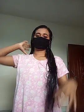 Love Queen11 online show from 10/14/25, 08:04